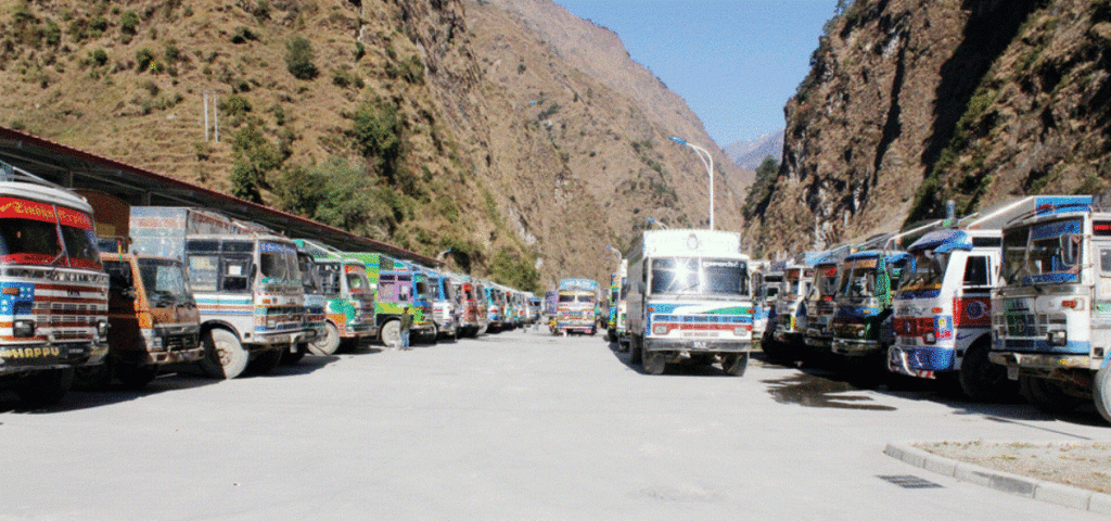 तातोपानी र केरुङमा रोकिएका कन्टेनर पठाउन चीन सहमत