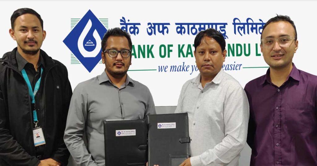 बैंक अफ काठमाण्डू लिमिटेडका कार्ड बाहक महानुभावहरुलाई स्मार्ट दशैं अफरमा २०%सम्मको नगदफिर्ता