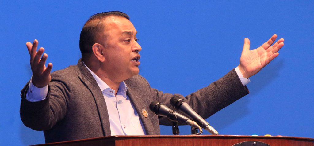 काठमाडौंको फोहर व्यवस्थापनका लागि प्रधानमन्त्रीले नै विशेष पहल गर्न आवश्यक :  गगन थापा